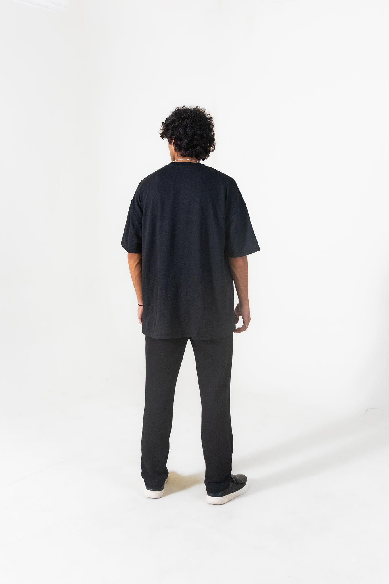 Basic Black Tee Oversized