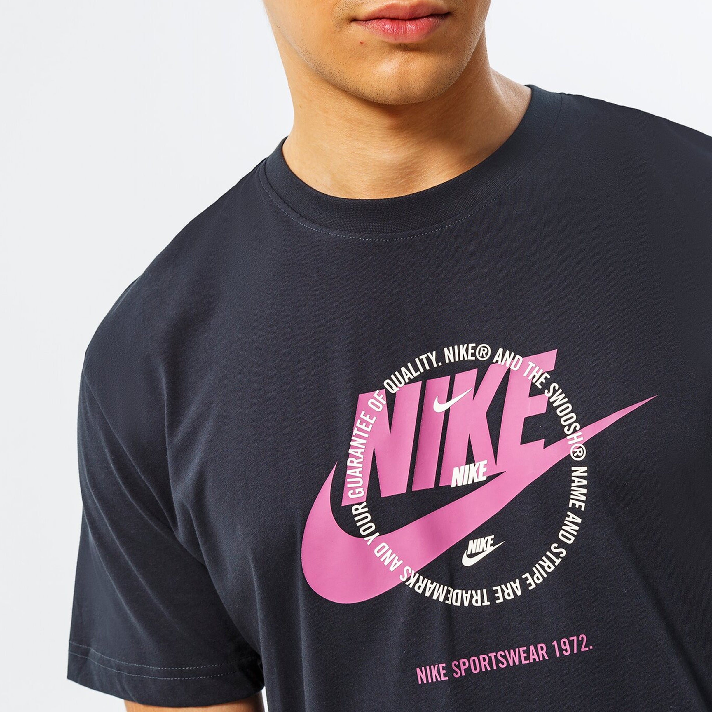 Nike-12 Regular Fit